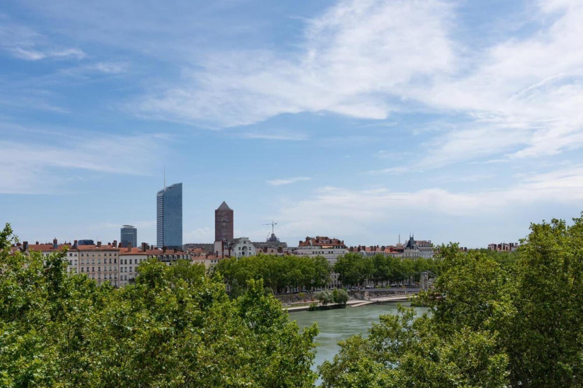 Le Central Rhone 2 - Vue Grandiose - ลียง ภายนอก รูปภาพ